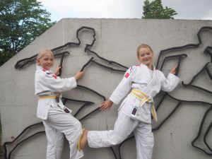 tl_files/judoka_stade/2016/Bilder/2016 05 leana und lara.jpg